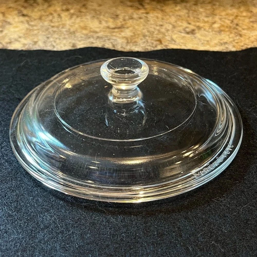 P81C PYREX Clear Glass Round Replacement LID ONLY w knob handle